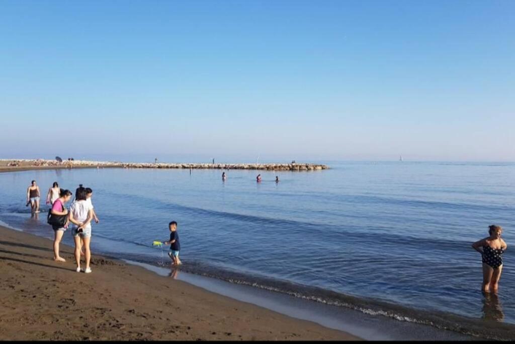 Apartamento El Dorado Cerca Del Mar Malaga Bagian luar foto