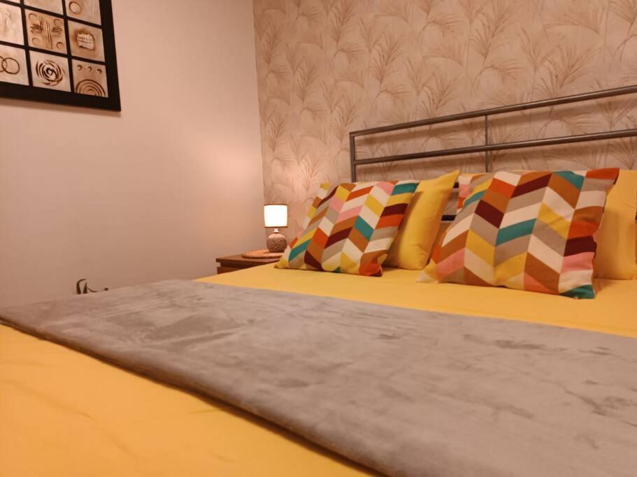 Apartamento El Dorado Cerca Del Mar Malaga Bagian luar foto