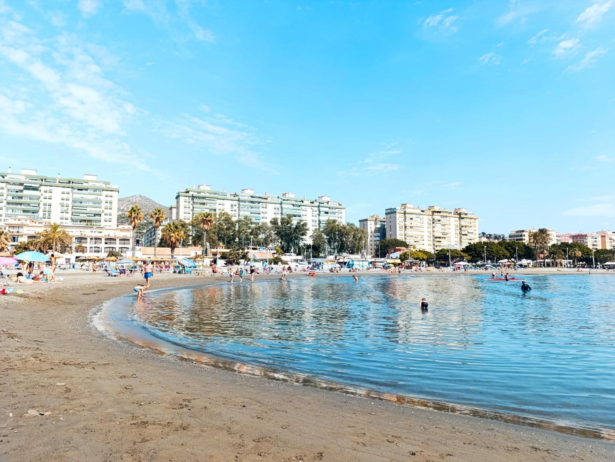 Apartamento El Dorado Cerca Del Mar Malaga Bagian luar foto