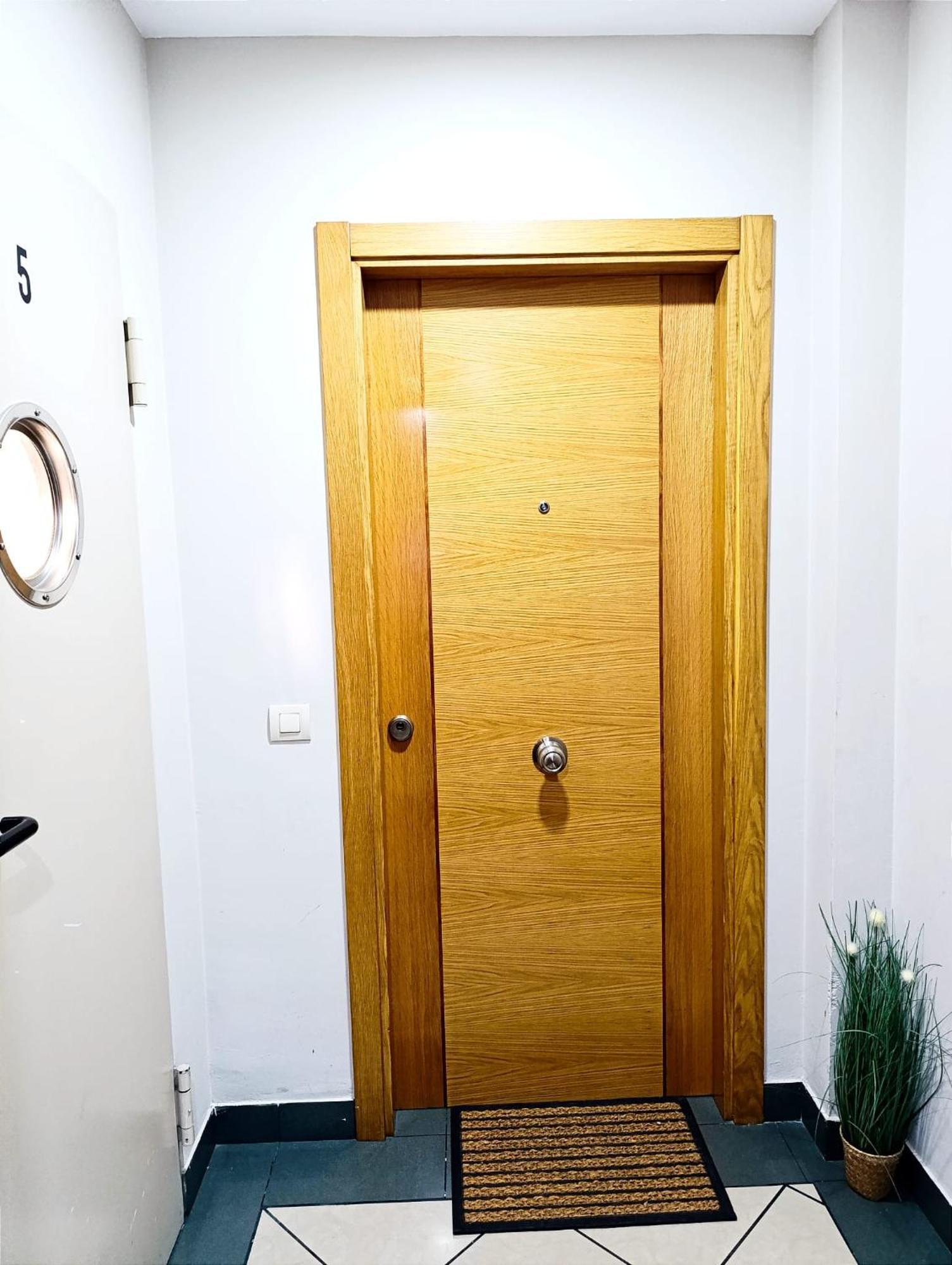 Apartamento El Dorado Cerca Del Mar Malaga Bagian luar foto