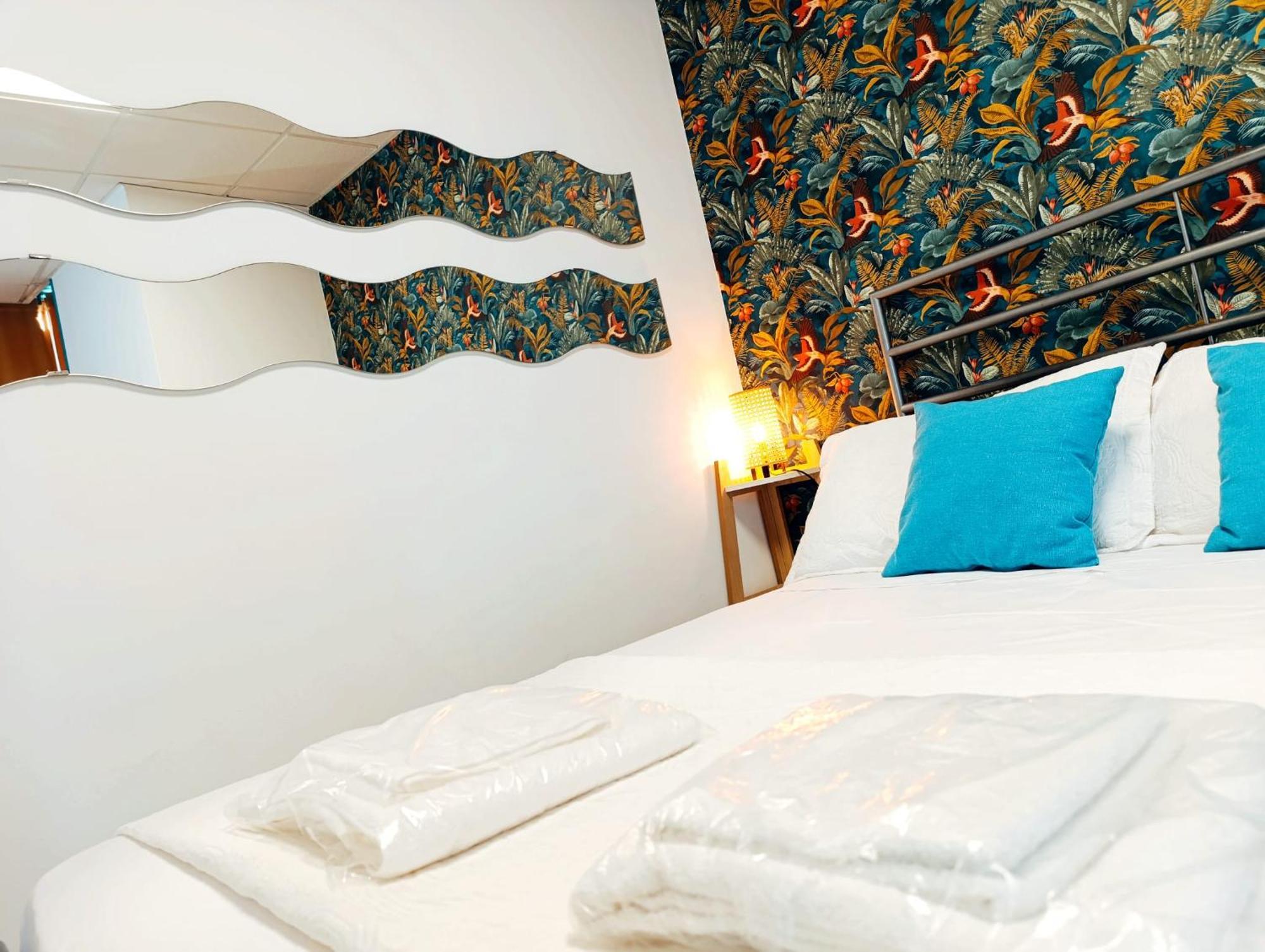 Apartamento El Dorado Cerca Del Mar Malaga Bagian luar foto