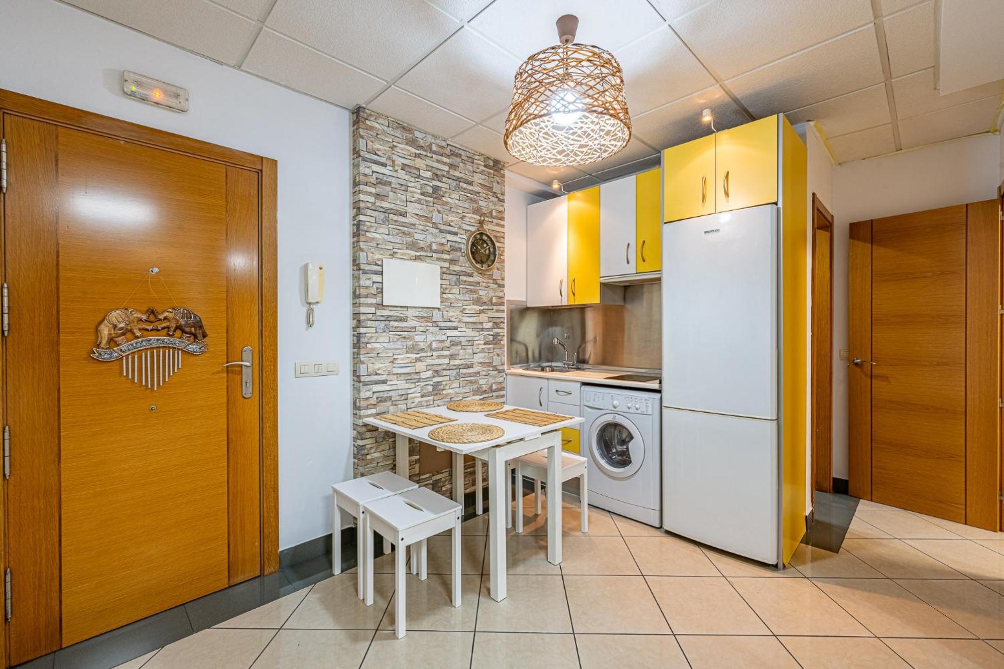 Apartamento El Dorado Cerca Del Mar Malaga Bagian luar foto
